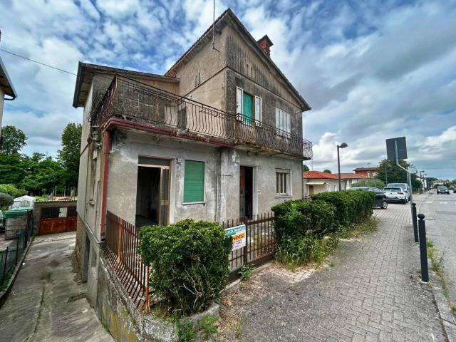 Villa Indipendente in vendita a Anguillara Veneta, Veneto