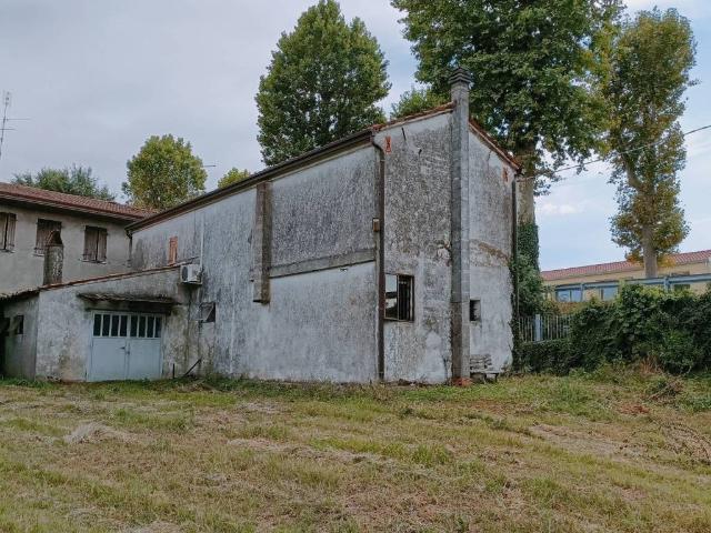 Villa Indipendente in vendita a Anguillara Veneta, Veneto