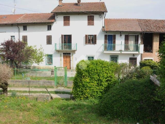 Villa Indipendente in vendita a Piemonte, Asti