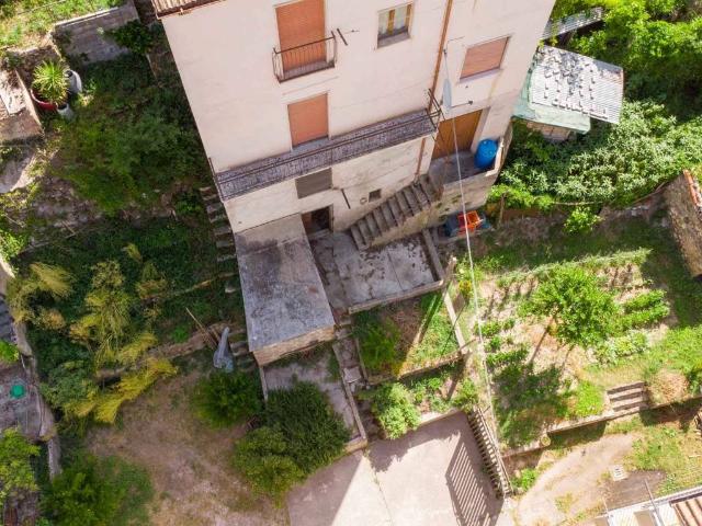Villa Indipendente in vendita a Antrodoco, Lazio