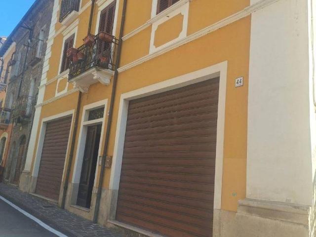 Villa Indipendente in vendita a Antrodoco, Rieti