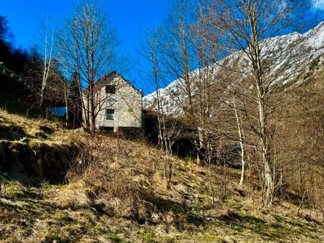 Villa Indipendente in vendita a Bannio Anzino, Piemonte