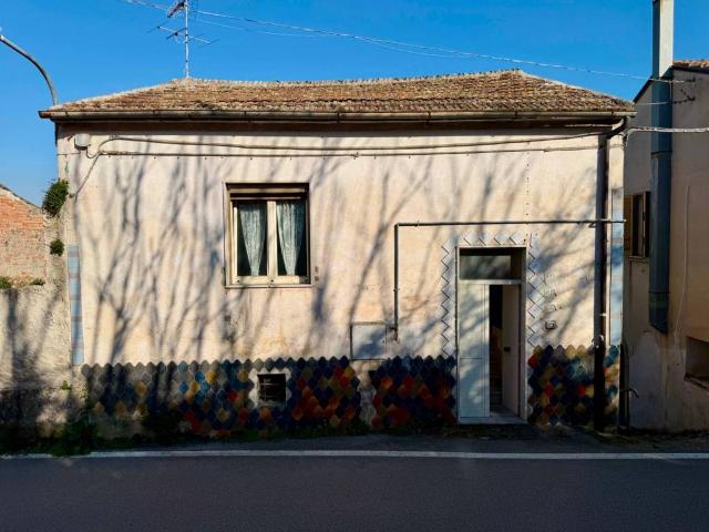 Villa Indipendente in vendita a Apollosa, Campania