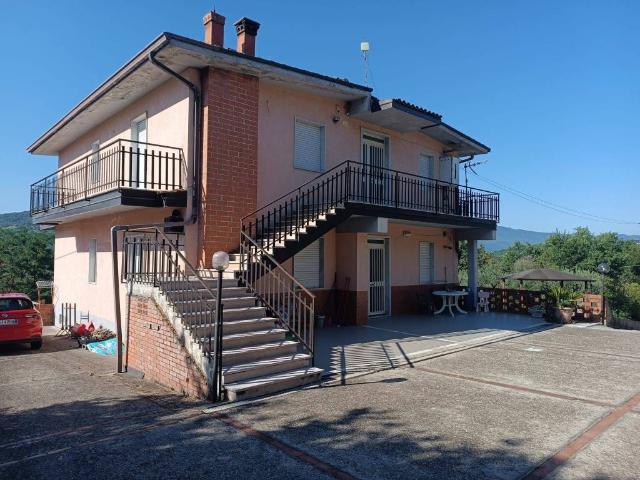 Villa Indipendente in vendita a Apollosa, Benevento