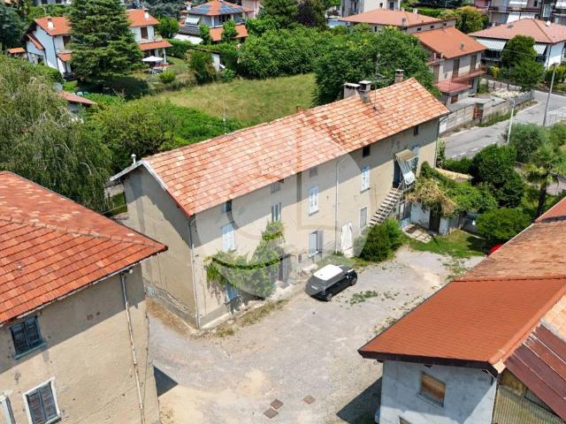 Villa Indipendente in vendita a Appiano Gentile, Como