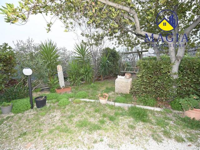 Villa Indipendente in vendita a Marche, Ascoli Piceno