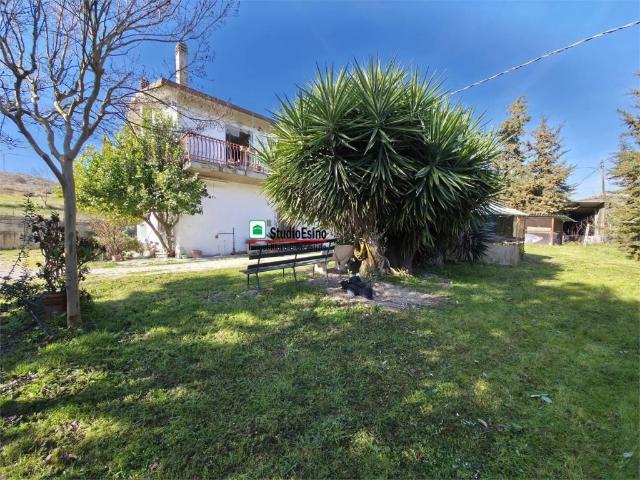 Villa Indipendente in vendita a Marche, Ascoli Piceno