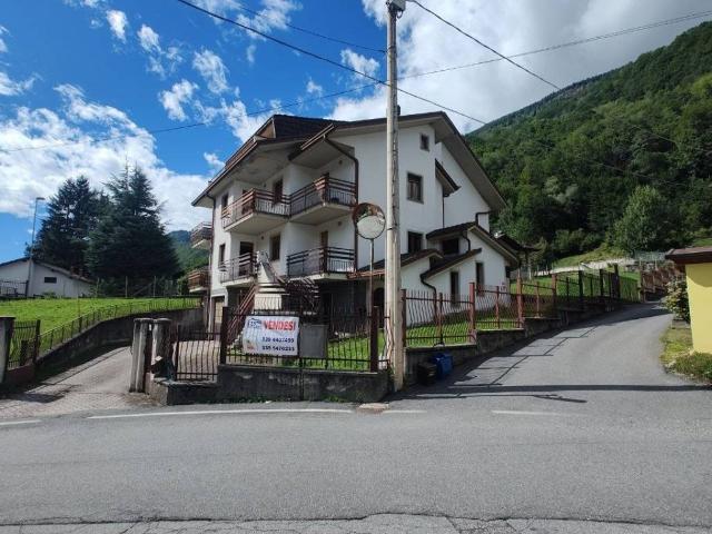 Villa Indipendente in vendita a Aprica, Lombardia