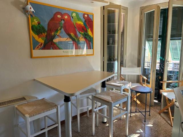 Villa Indipendente in vendita a Apricale, Liguria