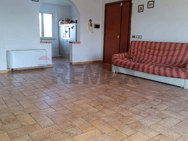 Villa Indipendente in vendita a Le Salzare, Aprilia