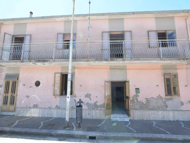 Villa Indipendente in vendita a Aquilonia, Campania
