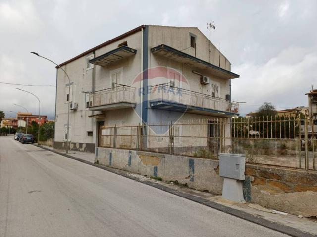 Villa Indipendente in vendita a Caldare, Aragona