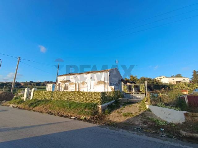 Villa Indipendente in vendita a Aragona, Sicilia