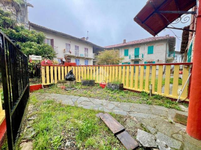 Villa Indipendente in vendita a Piemonte, Asti