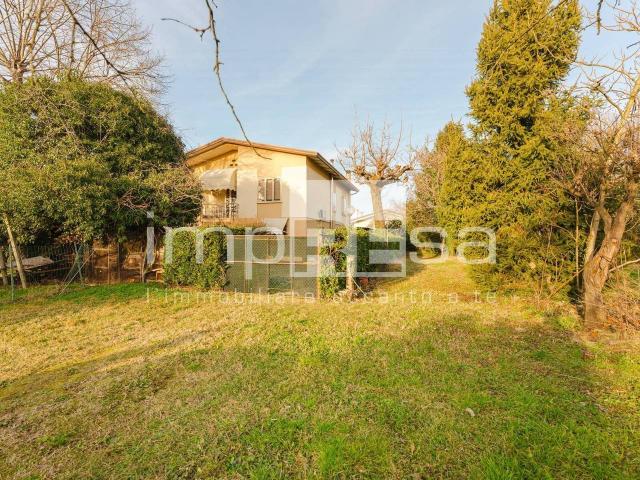 Villa Indipendente in vendita a Arcade, Veneto