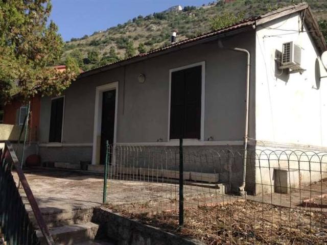 Villa Indipendente in vendita a Arce, Lazio