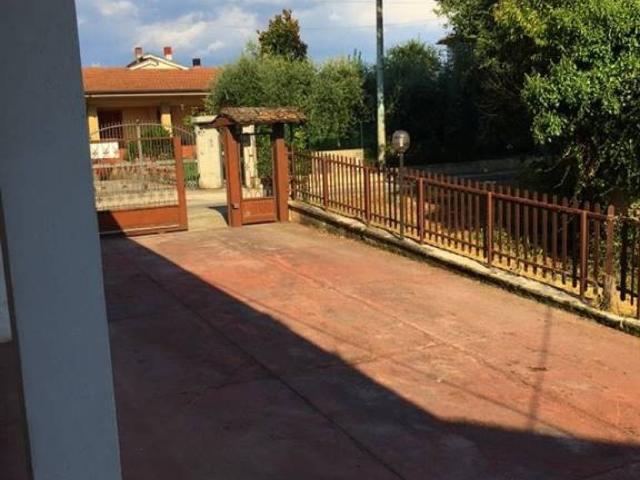 Villa Indipendente in vendita a Arce, Lazio