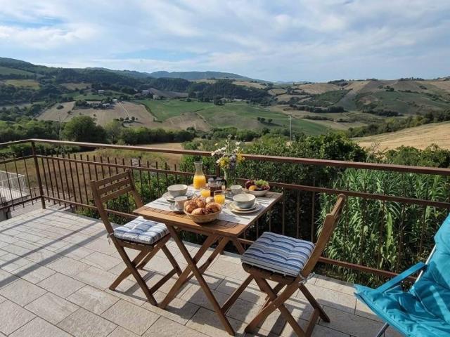 Villa Indipendente in vendita a Piano di Rocchetta, Genga