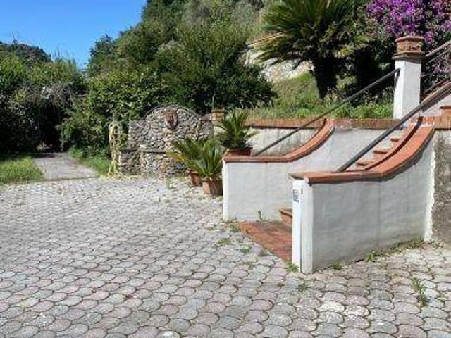 Villa Indipendente in vendita a Ressora, Arcola