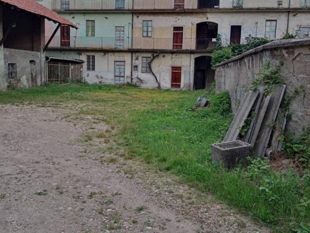 Villa Indipendente in vendita a Arconate, Lombardia