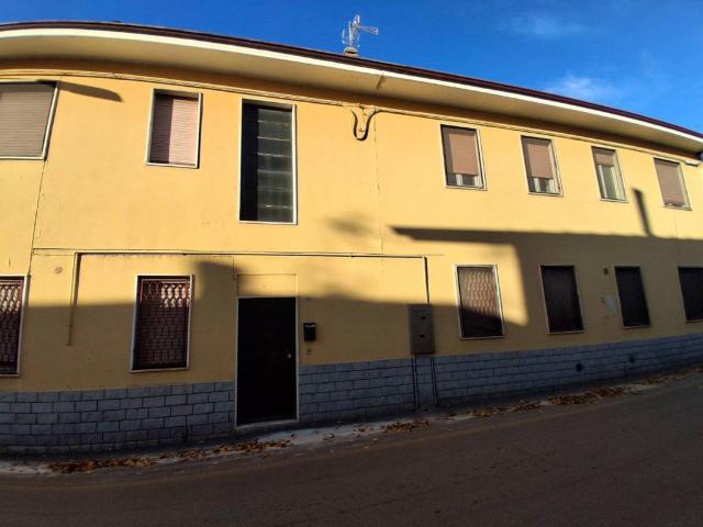 Villa Indipendente in vendita a Arconate, Lombardia