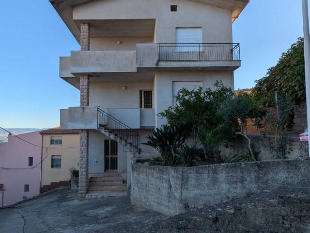 Villa Indipendente in vendita a Ardauli, Sardigna/Sardegna
