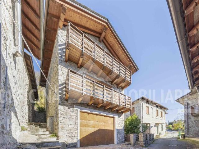 Villa Indipendente in vendita a Ardenno, Lombardia