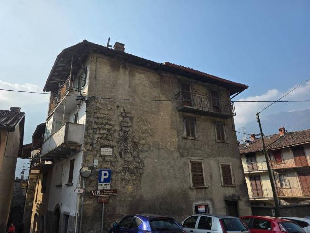 Villa Indipendente in vendita a Ardesio, Lombardia