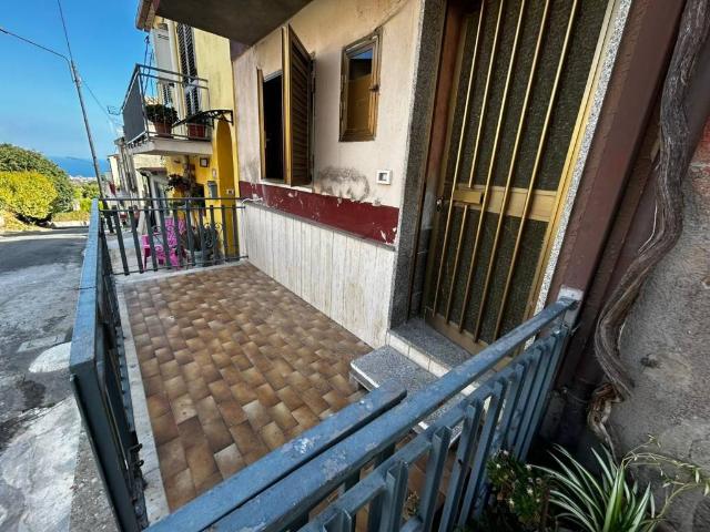 Villa Indipendente in vendita a Calabria, Reggio Calabria