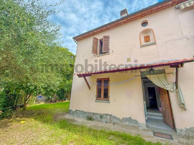 Villa Indipendente in vendita a La Filandra, Arezzo