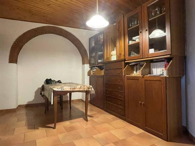 Villa Indipendente in vendita a Palazzo Del Pero, Toscana