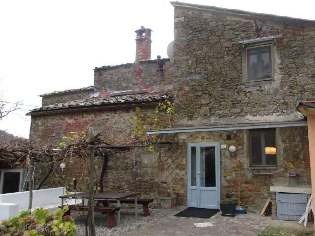 Villa Indipendente in vendita a Palazzo Del Pero, Toscana