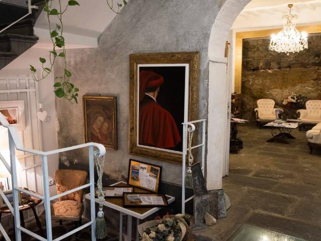 Palazzo in vendita a Palazzo Del Pero, Toscana