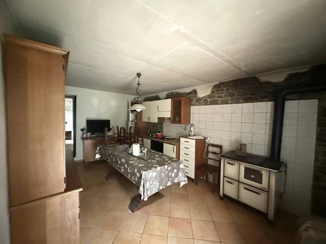 Villa Indipendente in vendita a Palazzo Del Pero, Toscana