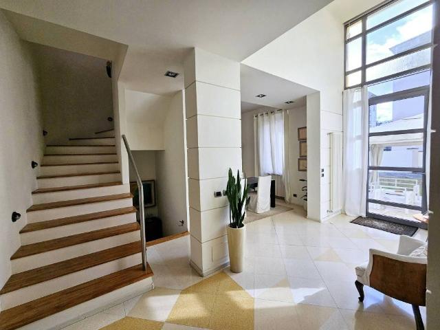 Villa Indipendente in vendita a Saione, Palazzo Del Pero