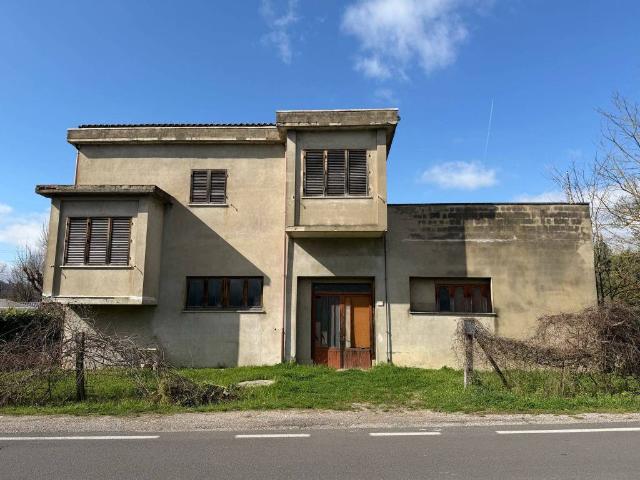 Villa Indipendente in vendita a Colle di Santa Maria, Palazzo Del Pero
