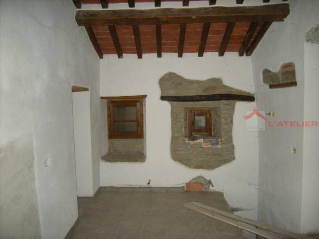 Villa Indipendente in vendita a Palazzo del Pero, Palazzo Del Pero