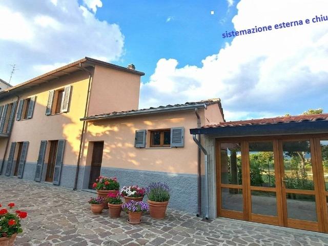 Villa Indipendente in vendita a Palazzo Del Pero, Toscana
