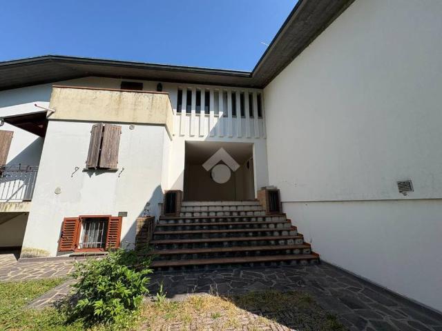 Villa Indipendente in vendita a Unione dei comuni della Bassa Romagna, Alfonsine