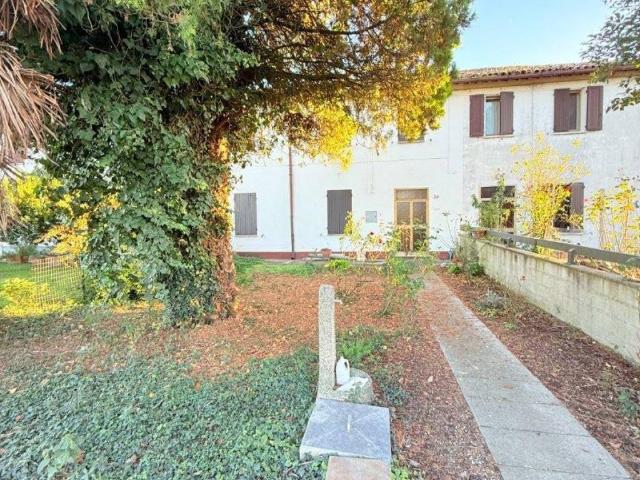 Villa Indipendente in vendita a Unione dei comuni della Bassa Romagna, Alfonsine