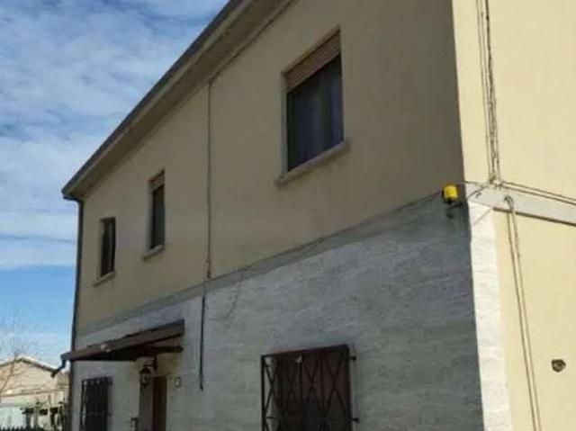 Villa Indipendente in vendita a Argenta, Ferrara