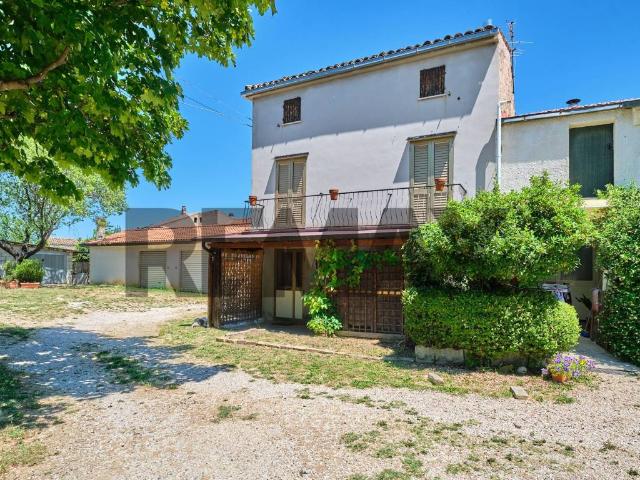 Villa Indipendente in vendita a Ari, Abruzzo