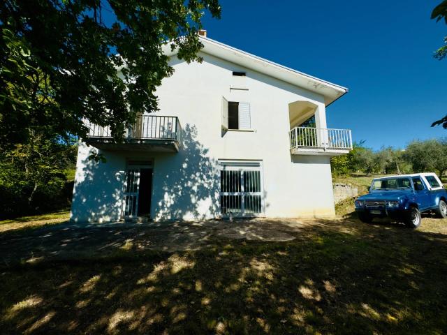 Villa Indipendente in vendita a Ariano Irpino, Campania