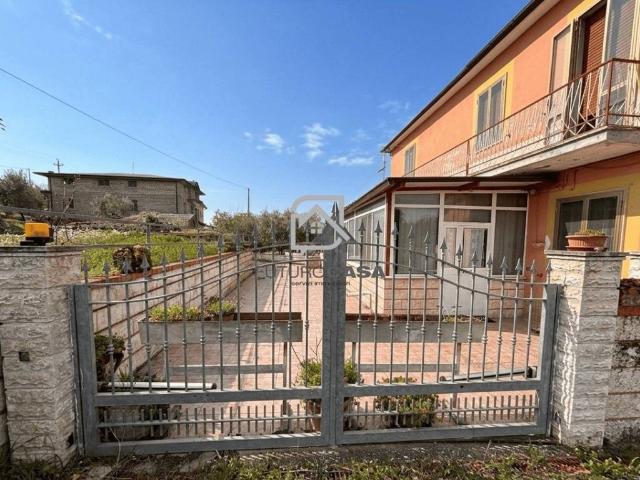 Villa Indipendente in vendita a Ariano Irpino, Campania