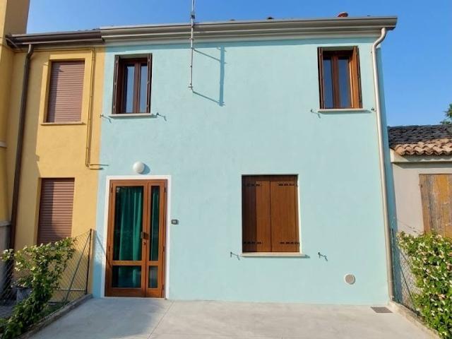 Villa Indipendente in vendita a Ariano Nel Polesine, Veneto