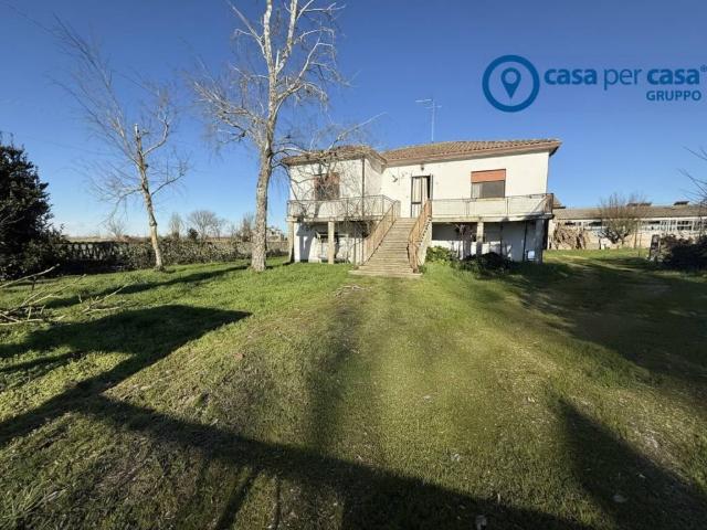 Villa Indipendente in vendita a Ariano Nel Polesine, Veneto