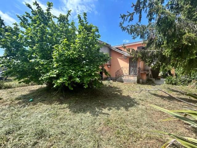 Villa Indipendente in vendita a Roma Capitale, Lazio