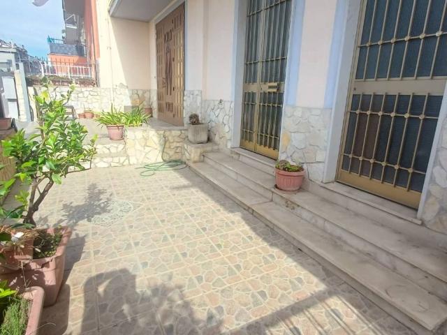 Villa Indipendente in vendita a Arlena di Castro, Viterbo