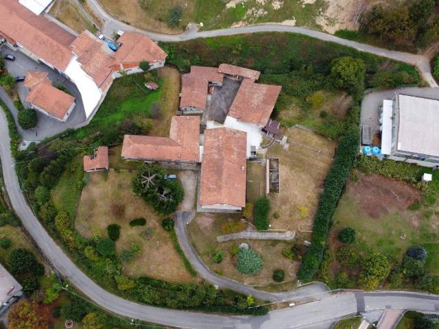 Villa Indipendente in vendita a Piemonte, Novara