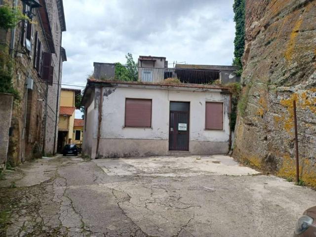 Villa Indipendente in vendita a Arnara, Lazio